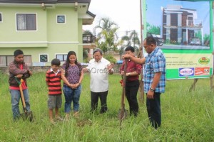 vista-verde-village-groundbreaking